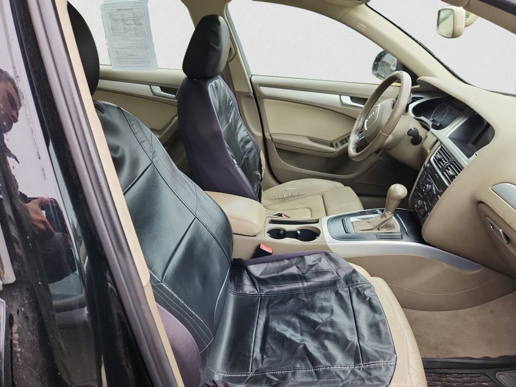 Used 2009 Audi A4 2.0T Premium image 10