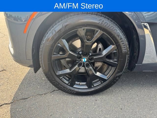 Used 2021 BMW X7 xDrive40i AWD/4WD image 11
