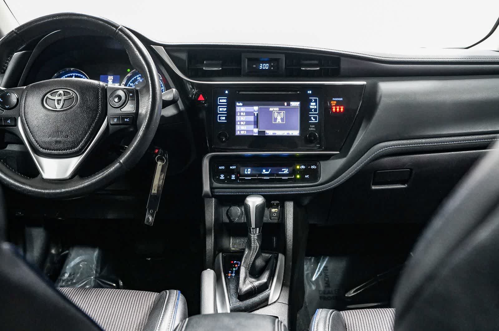 Certified 2018 Toyota Corolla SE FWD image 14