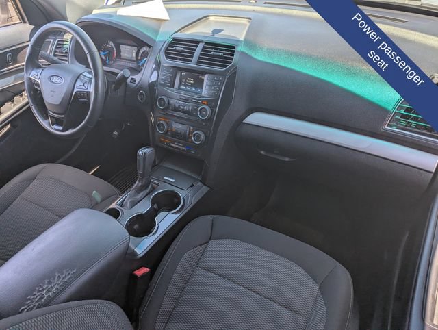 Used 2016 Ford Explorer XLT FWD image 13