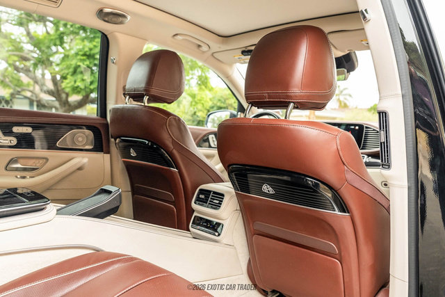 Used 2023 Mercedes-Benz Maybach GLS 600 4MATIC image 55