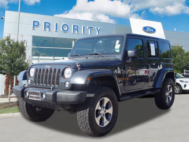 Used 2017 Jeep Wrangler Unlimited Sahara w/ Max Tow Package AWD/4WD image 1