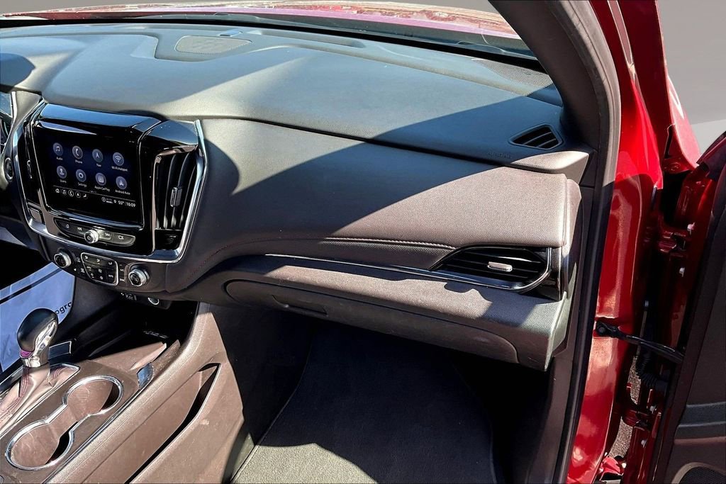 Used 2023 Chevrolet Traverse RS AWD/4WD image 27