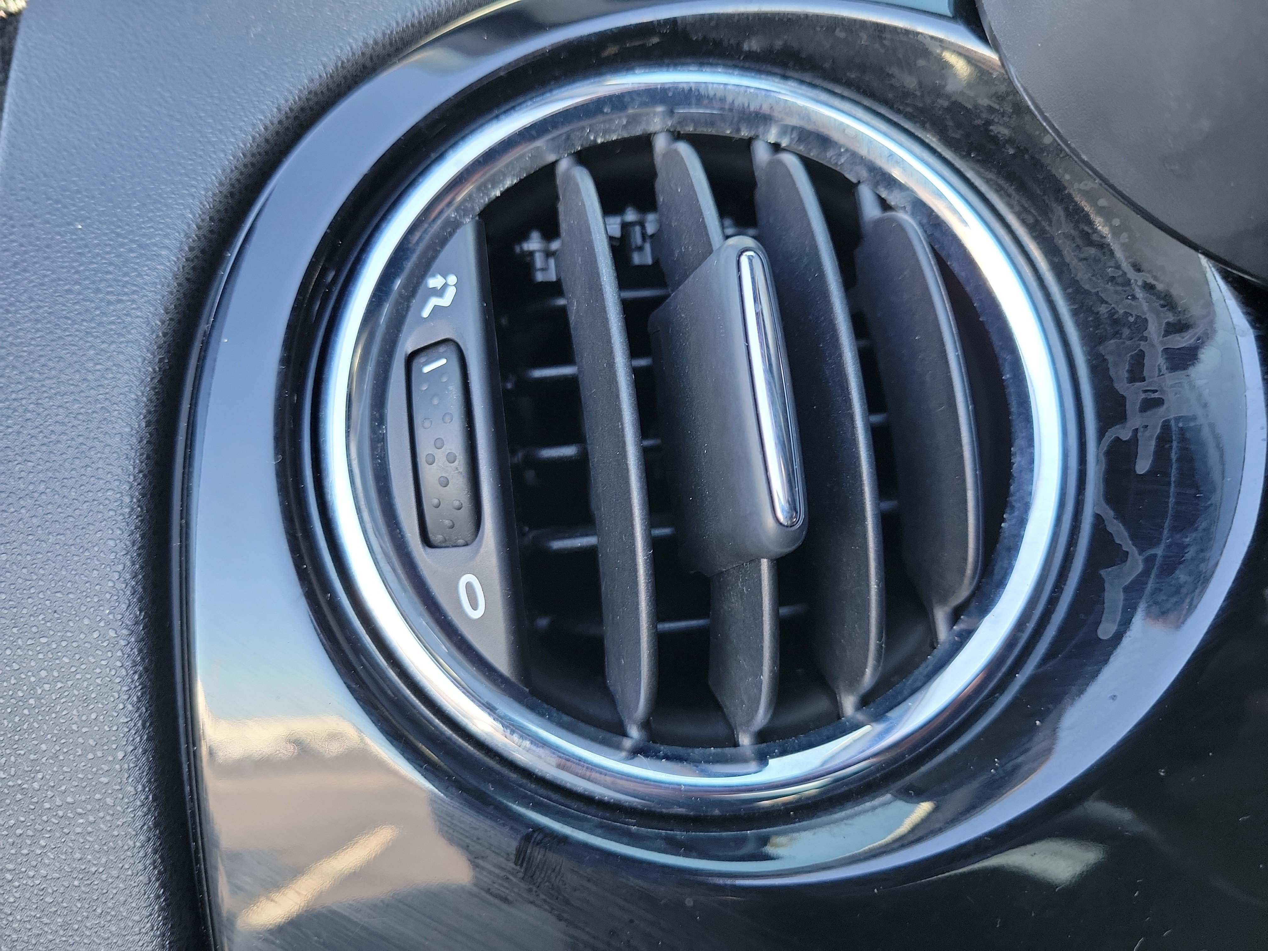 Used 2016 FIAT 500 Abarth w/ Mopar Scorpion Package FWD image 30
