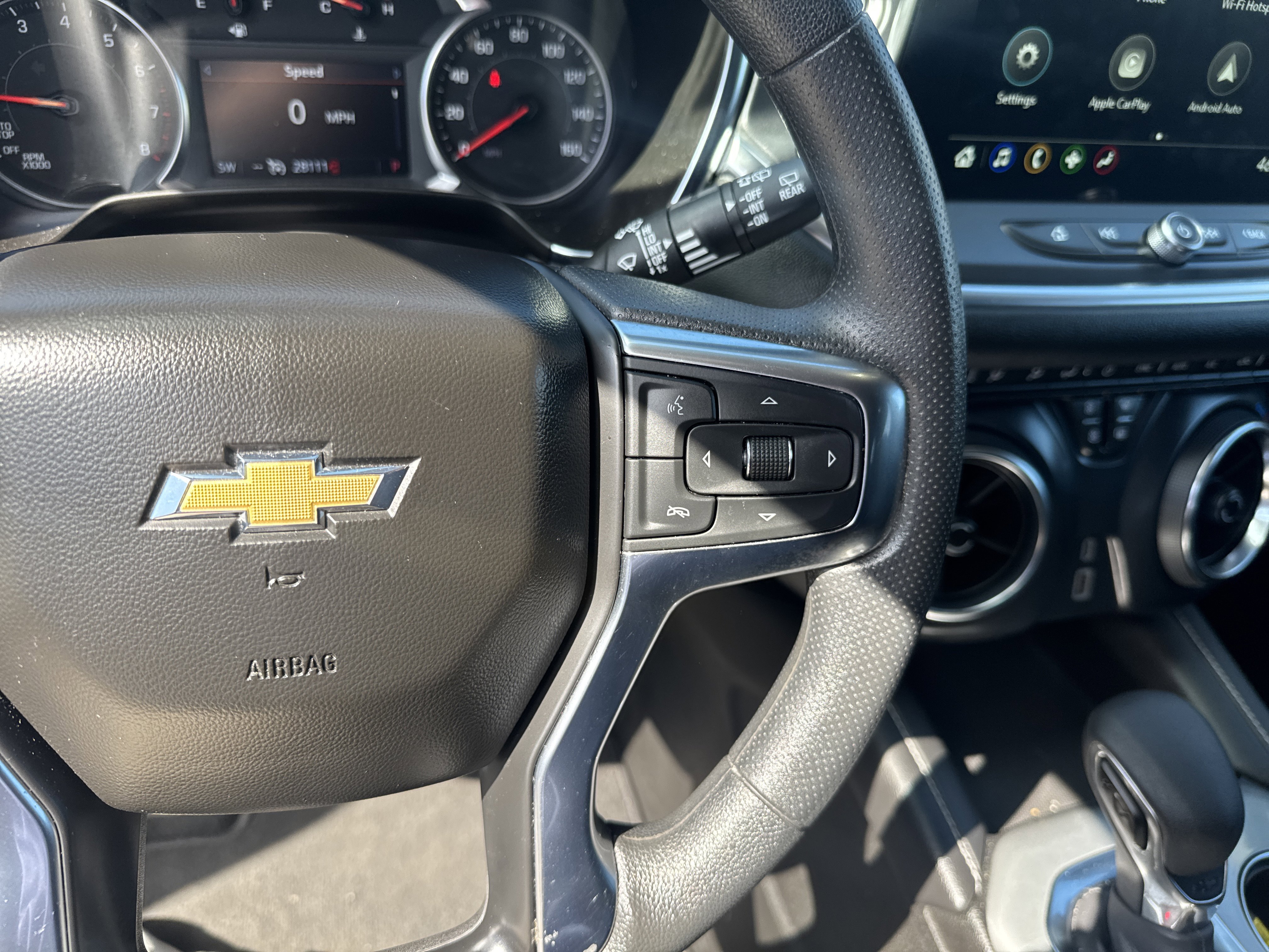 Used 2025 Chevrolet Blazer LT AWD/4WD image 19