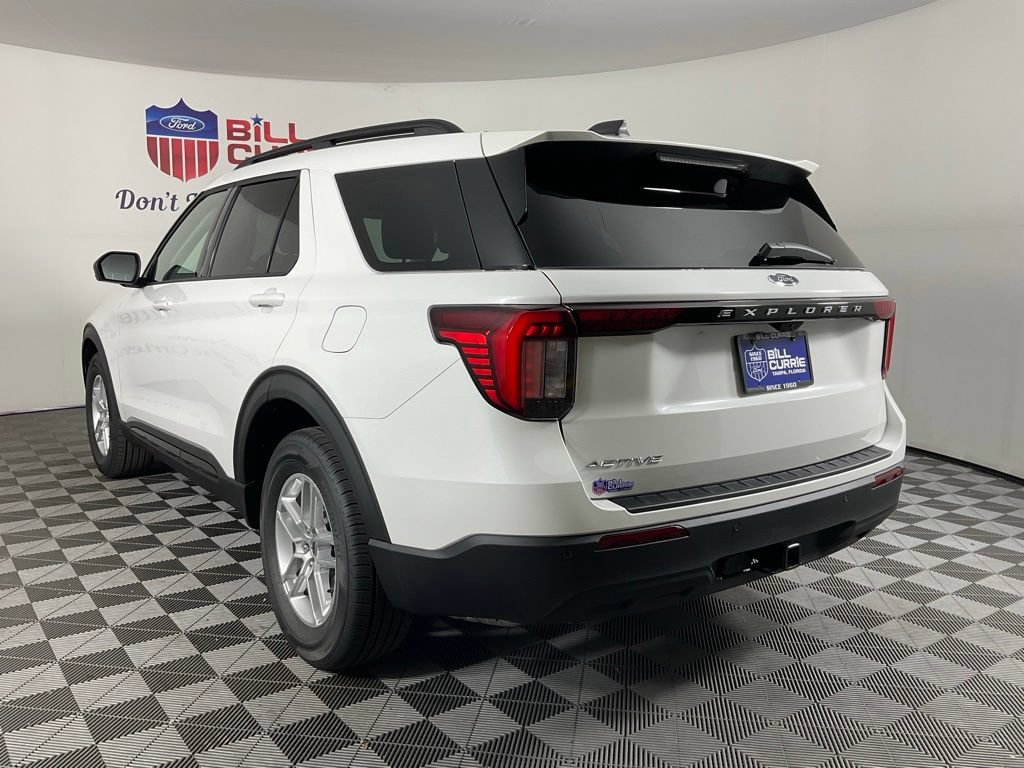 New 2026 Ford Explorer Active RWD image 5