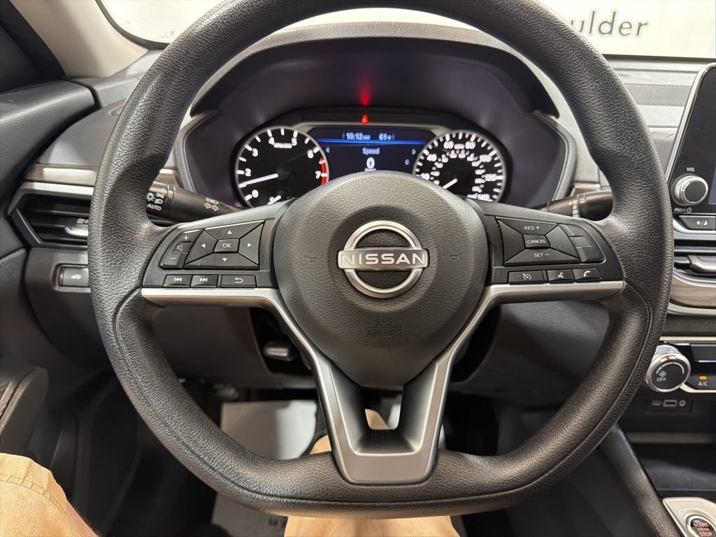 Used 2024 Nissan Altima 2.5 SV image 28