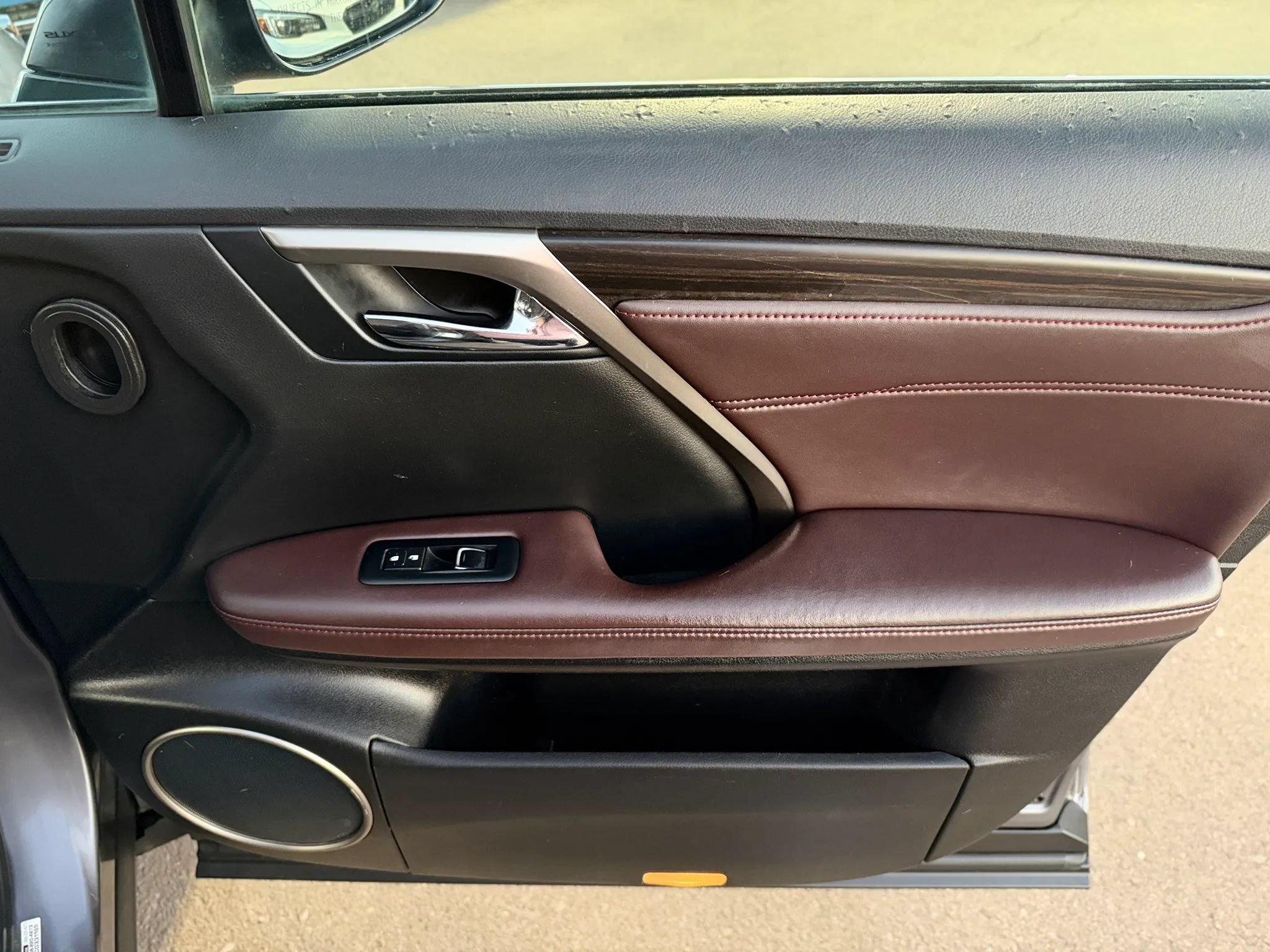 Used 2016 Lexus RX 450h AWD w/ Cold Weather Package image 22