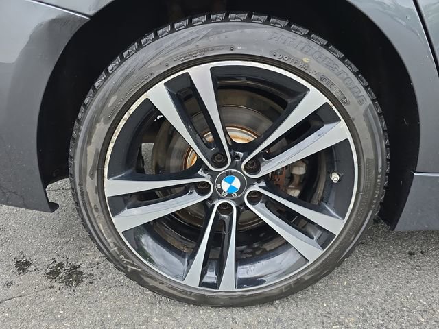 Used 2018 BMW 330i xDrive Sedan AWD/4WD image 16