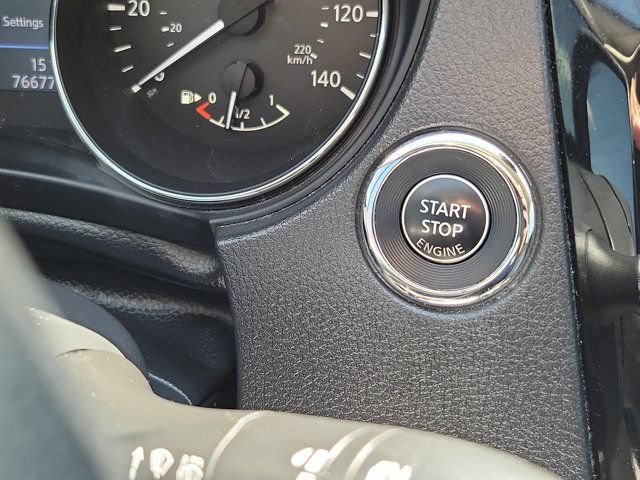 Used 2021 Nissan Rogue Sport SV FWD image 27