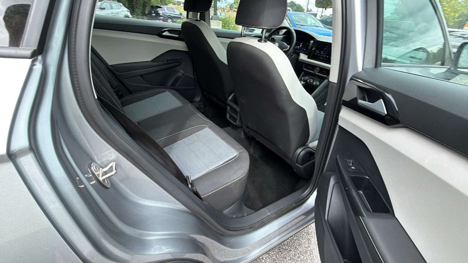 Used 2025 Volkswagen Taos S FWD image 21