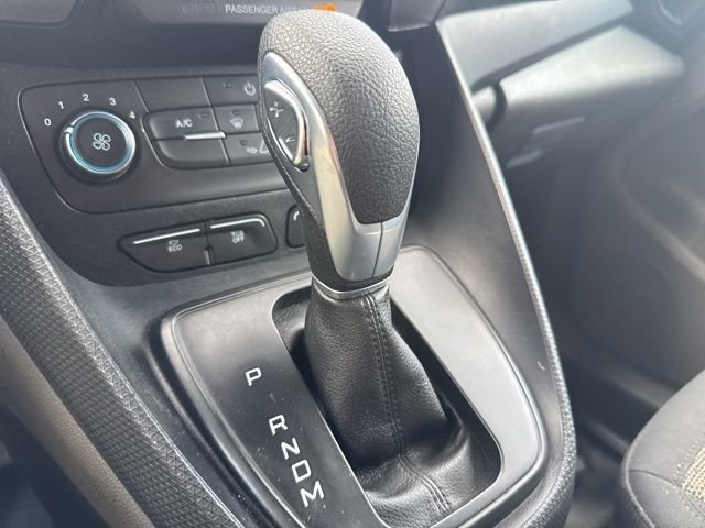 Used 2020 Ford Transit Connect XL image 29