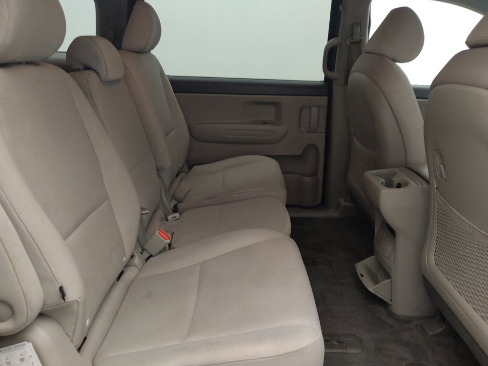 Used 2016 Kia Sedona LX FWD image 19