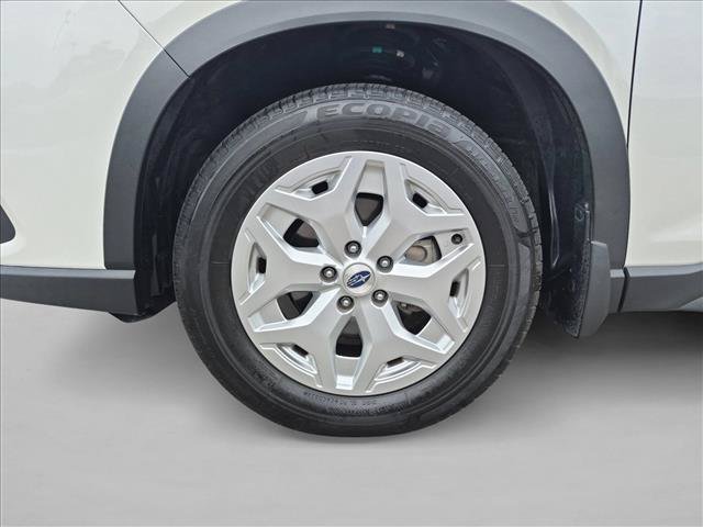 Used 2024 Subaru Forester AWD/4WD image 22