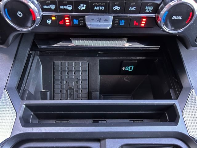 Used 2024 Ford F350 Lariat image 26