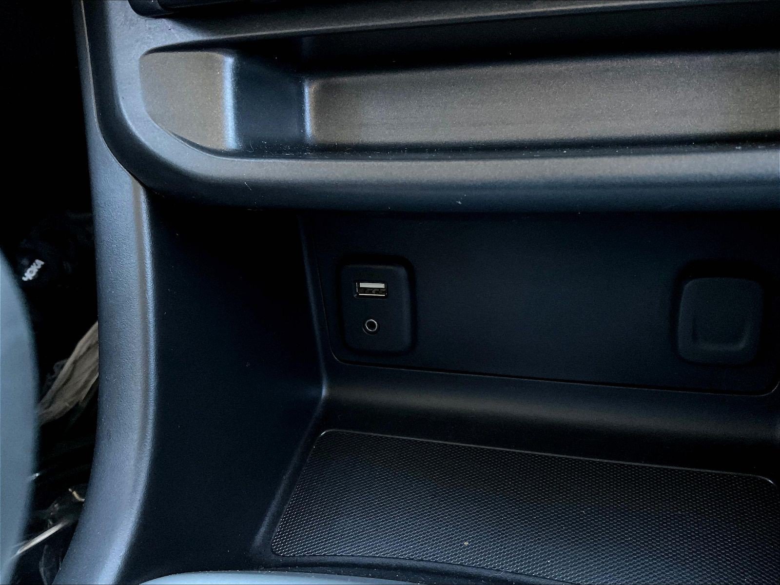 Used 2018 Chevrolet Colorado LT RWD image 17