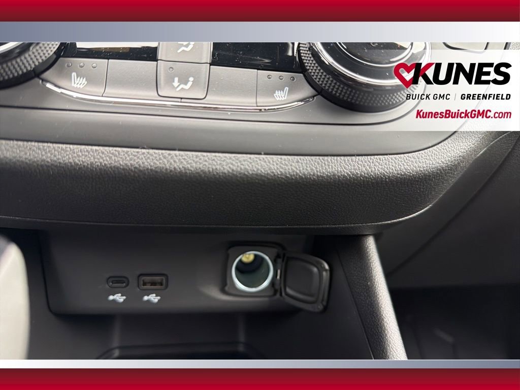 New 2026 Buick Envista Sport Touring w/ Convenience I Package FWD image 25