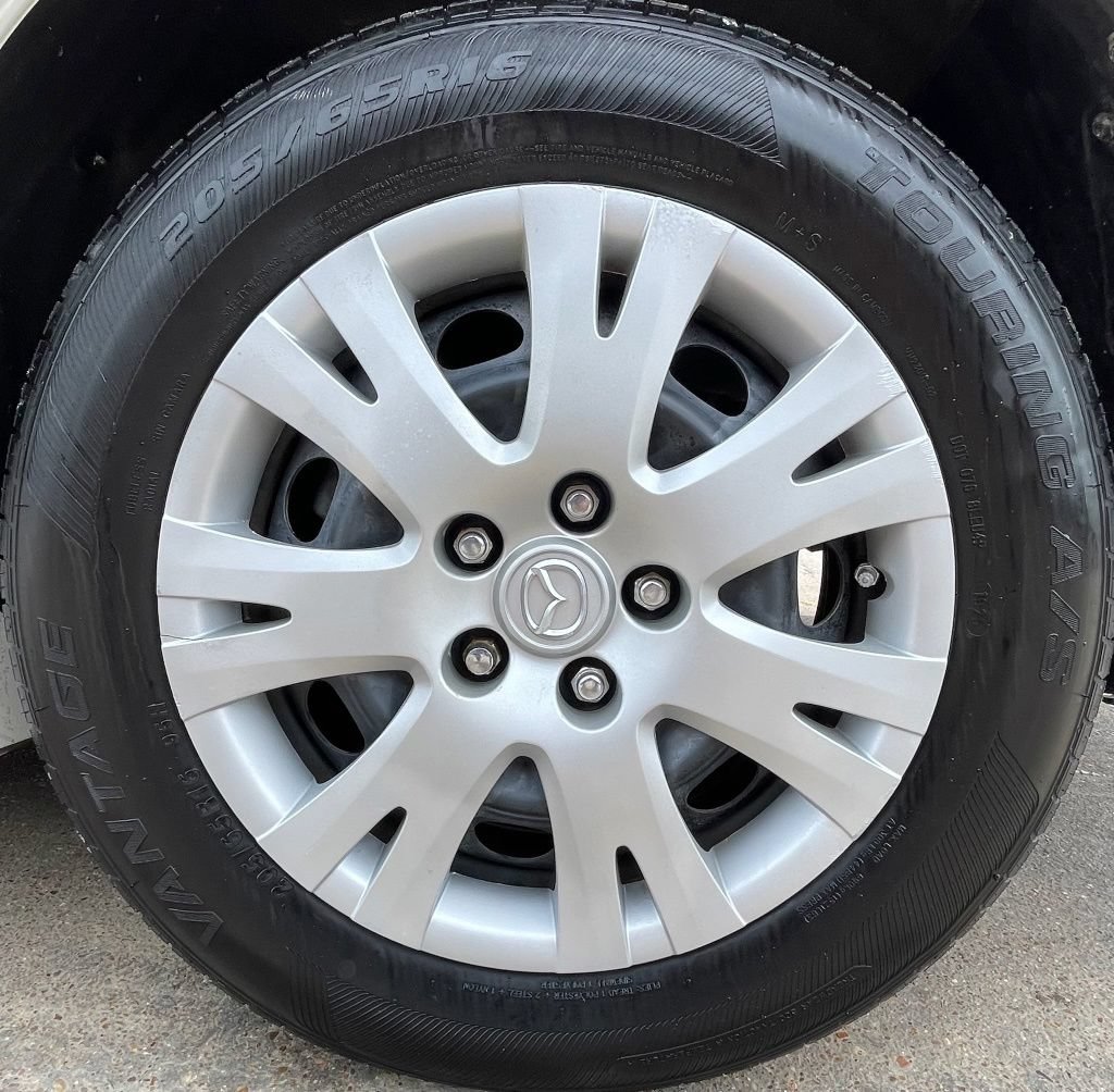 Used 2010 MAZDA MAZDA6 i Sport FWD image 11