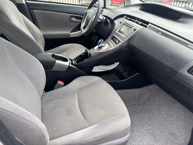 Used 2015 Toyota Prius Prime Plug-In Hybrid image 15