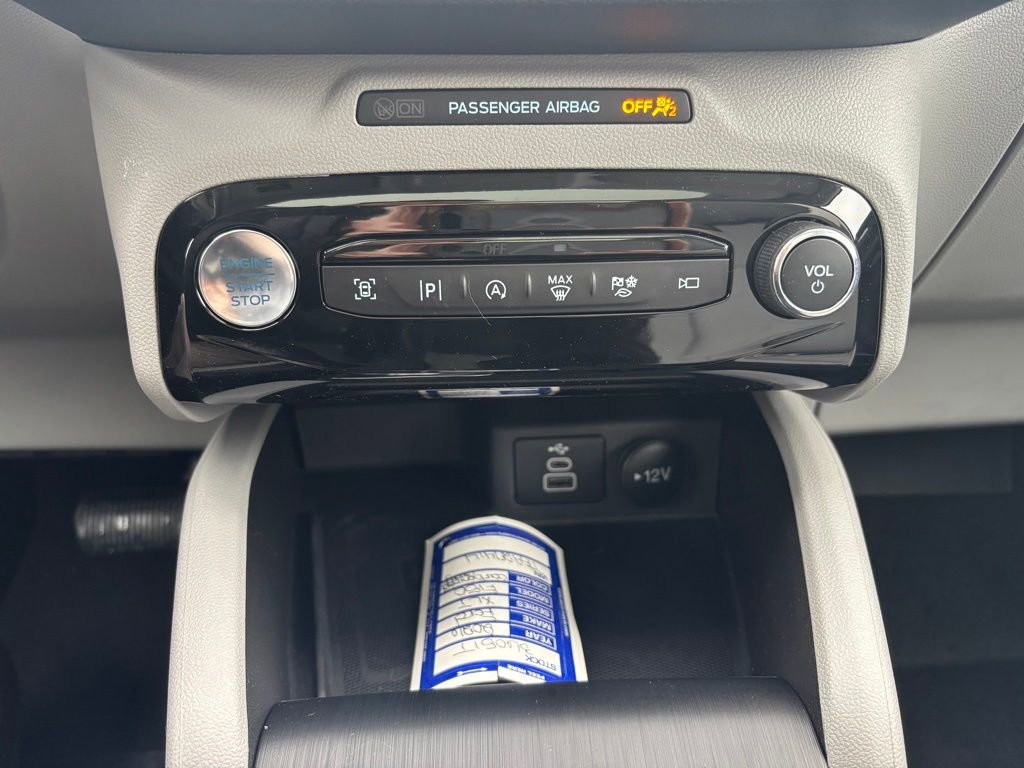 New 2026 Ford Escape Platinum w/ Premium Technology Package image 23