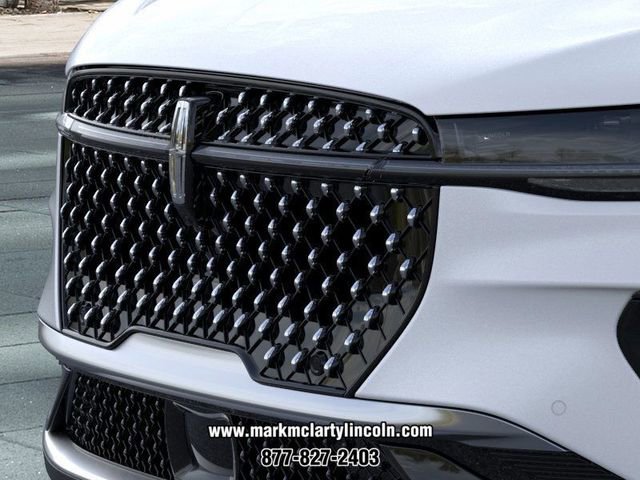 New 2026 Lincoln Nautilus Premier image 17