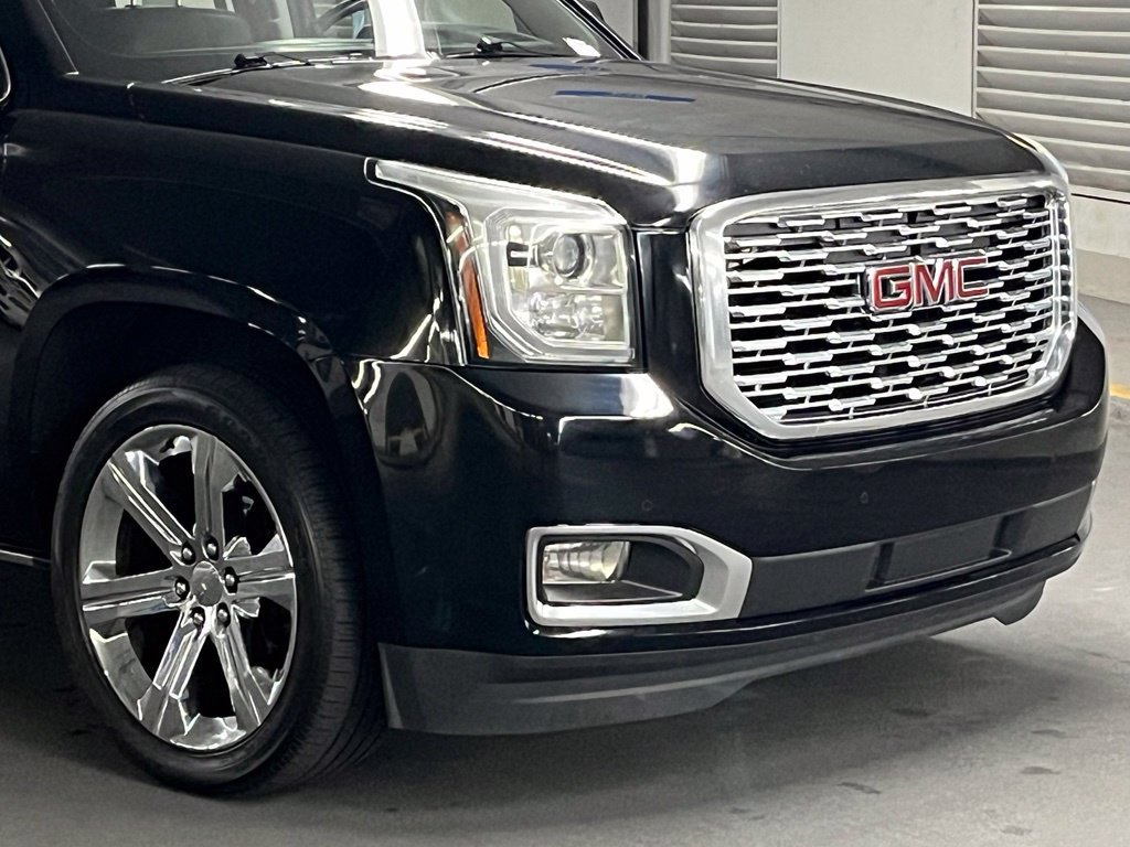 Used 2019 GMC Yukon Denali w/ Denali Ultimate Package AWD/4WD image 42