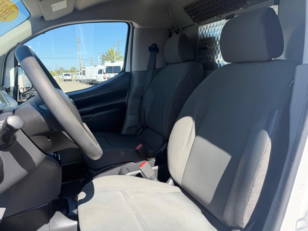 Used 2021 Nissan NV200 S FWD image 27