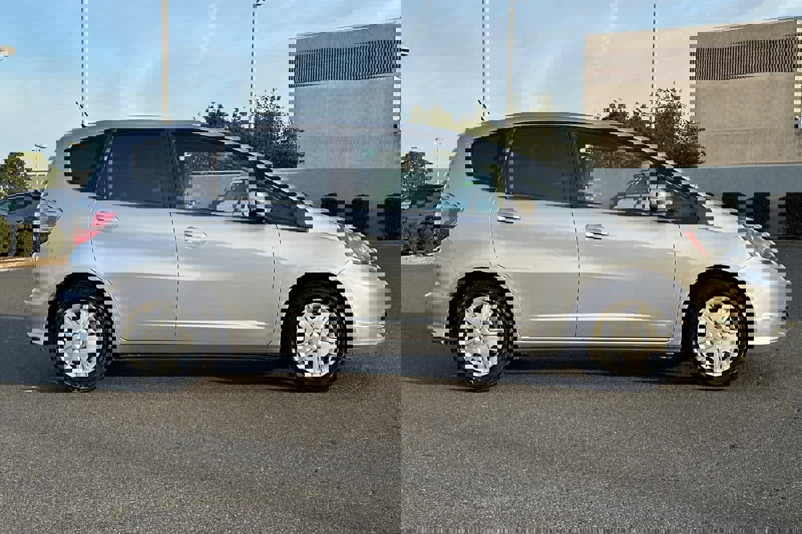 Used 2012 Honda Fit image 6