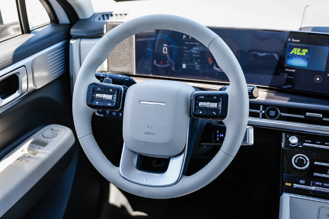 New 2026 Hyundai Santa Fe SE FWD image 16