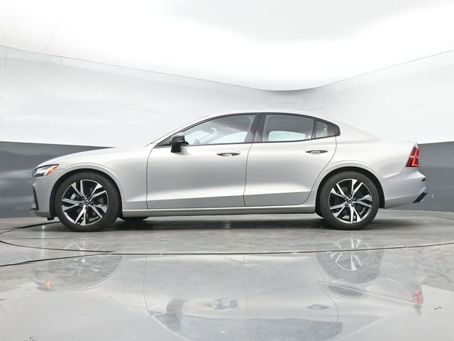 Used 2023 Volvo S60 B5 Core w/ Climate Package FWD image 14