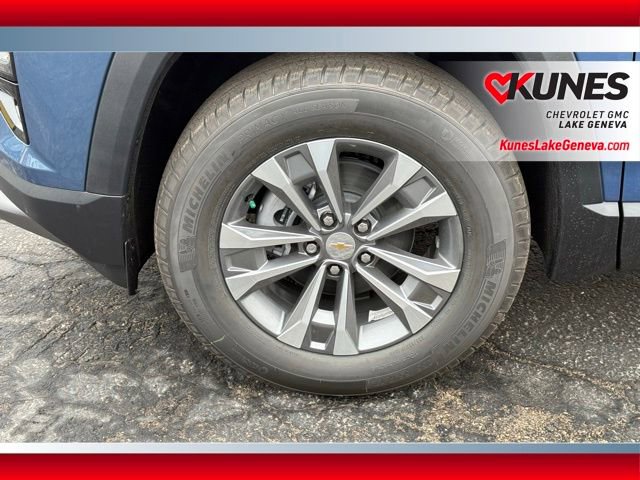 New 2026 Chevrolet Equinox LT w/ Convenience Package II image 11