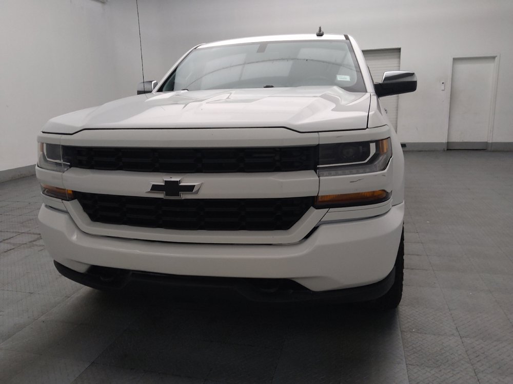 Used 2018 Chevrolet Silverado 1500 Custom w/ Custom Value Package AWD/4WD image 15