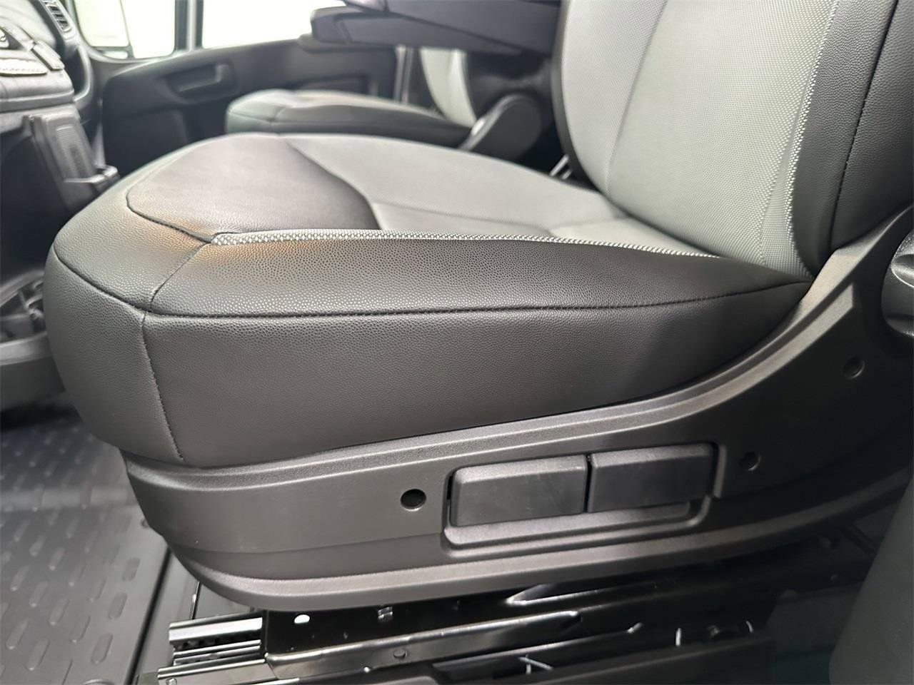 New 2024 RAM ProMaster 1500 w/ Quick Order Package 22H SLT+ image 15