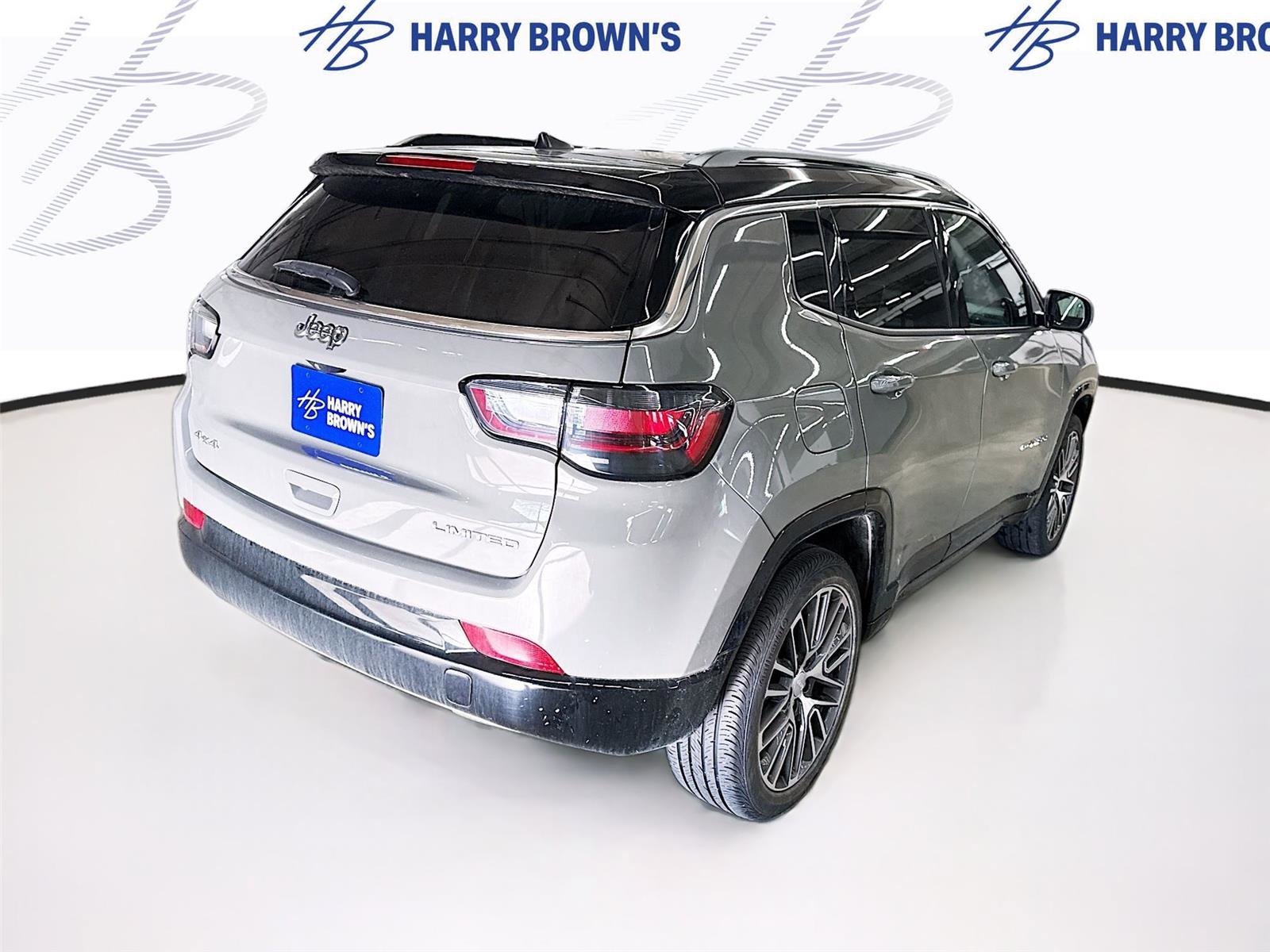 Used 2023 Jeep Compass Limited w/ Elite Group AWD/4WD image 10