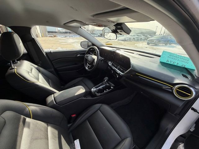 Used 2025 Chevrolet Trax ACTIV w/ Driver Confidence Package image 10