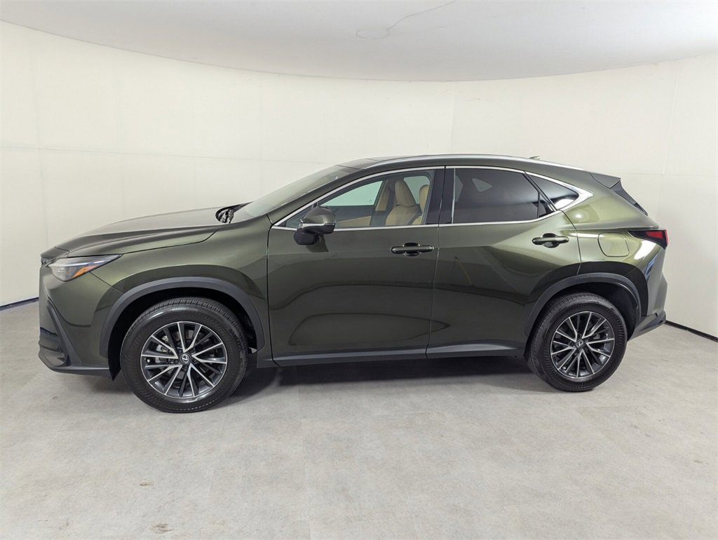 Used 2024 Lexus NX 250 FWD w/ Premium Package image 7