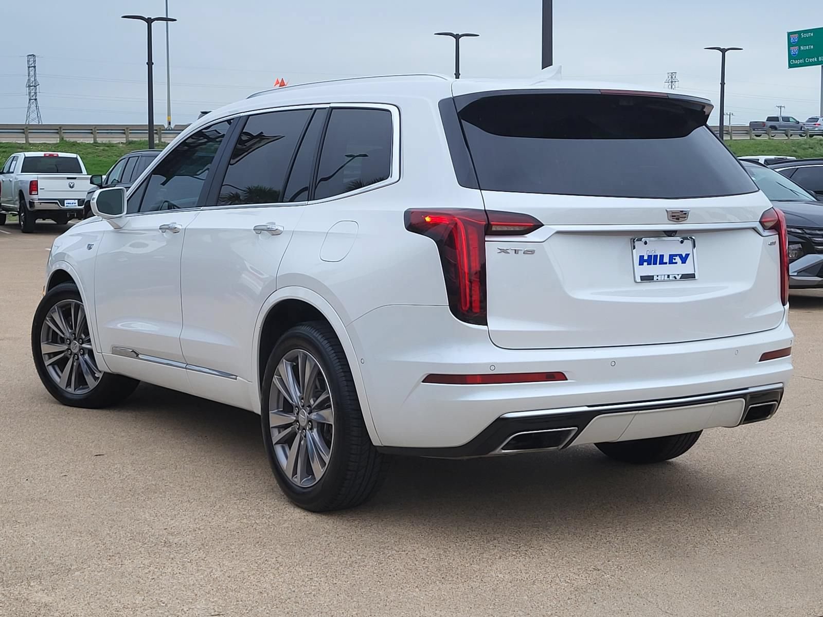 Used 2020 Cadillac XT6 Premium Luxury FWD video 3
