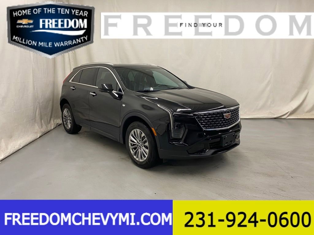 Used 2025 Cadillac XT4 Premium Luxury w/ Technology Package AWD/4WD image 1