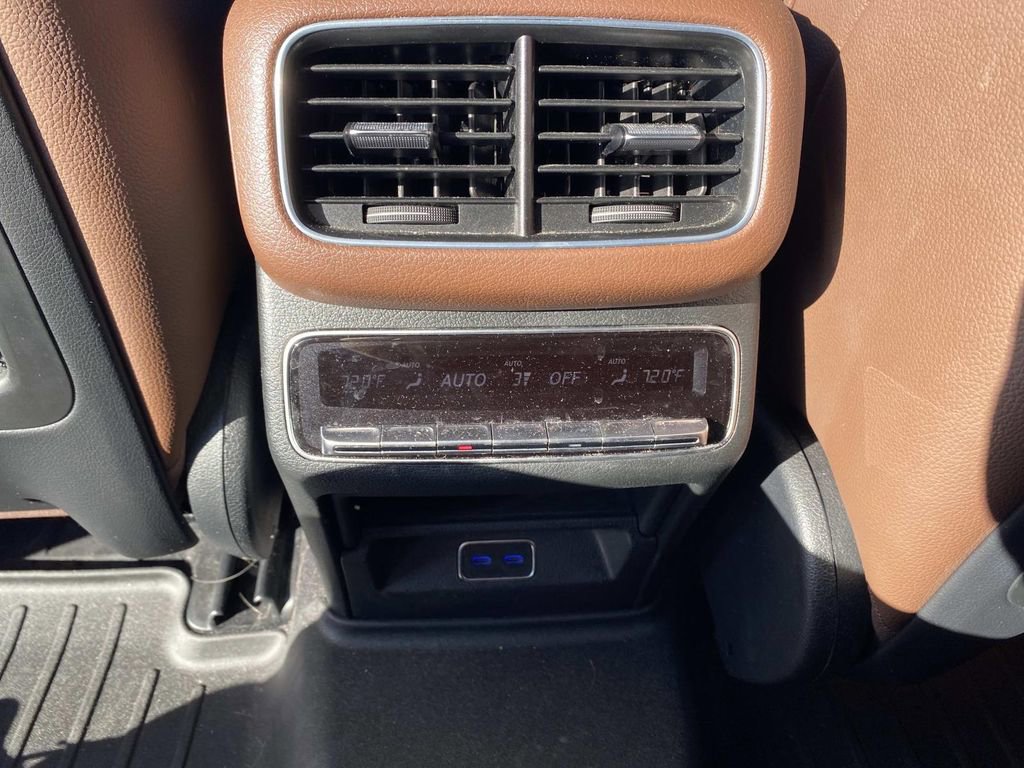 Certified 2024 Mercedes-Benz GLS 450 4MATIC image 28