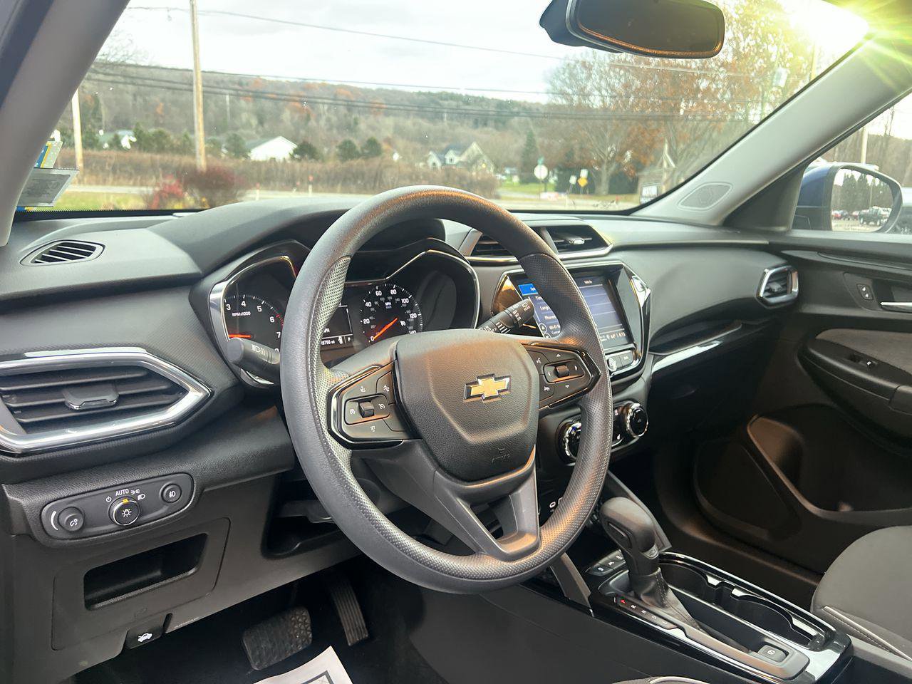 Certified 2023 Chevrolet TrailBlazer LT w/ Convenience Package image 10