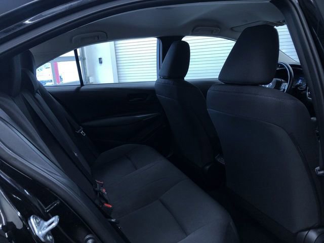 Used 2025 Toyota Corolla LE image 21