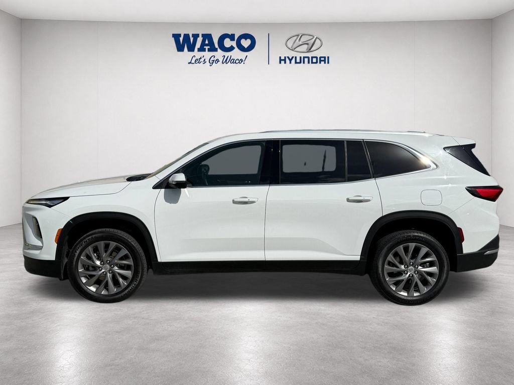Used 2025 Buick Enclave Preferred FWD image 4