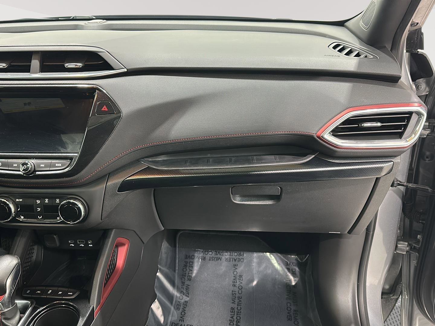 Used 2023 Chevrolet TrailBlazer RS w/ Sun and Liftgate Package image 26