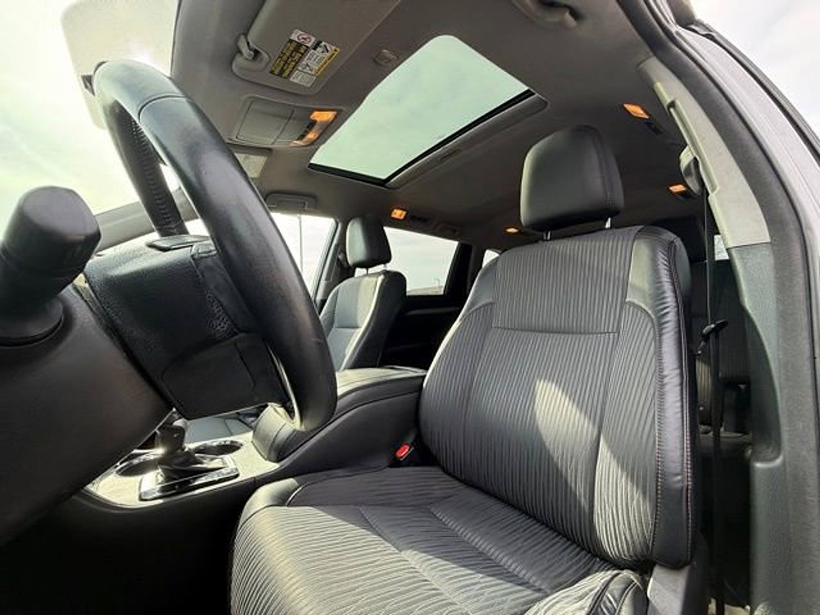 Used 2014 Toyota Highlander Plus image 19