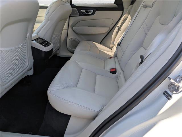 Certified 2026 Volvo XC60 B5 Ultra w/ Climate Package AWD/4WD image 20