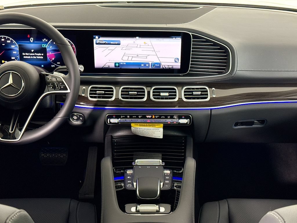 New 2026 Mercedes-Benz GLS 450 4MATIC image 14