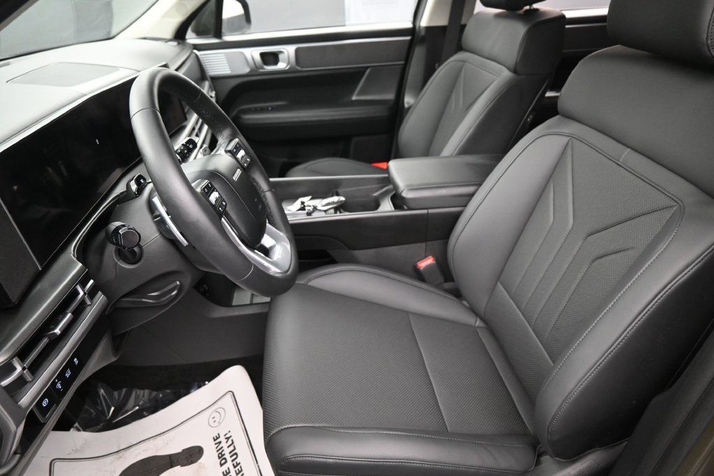 Used 2026 Hyundai Santa Fe SEL FWD image 23