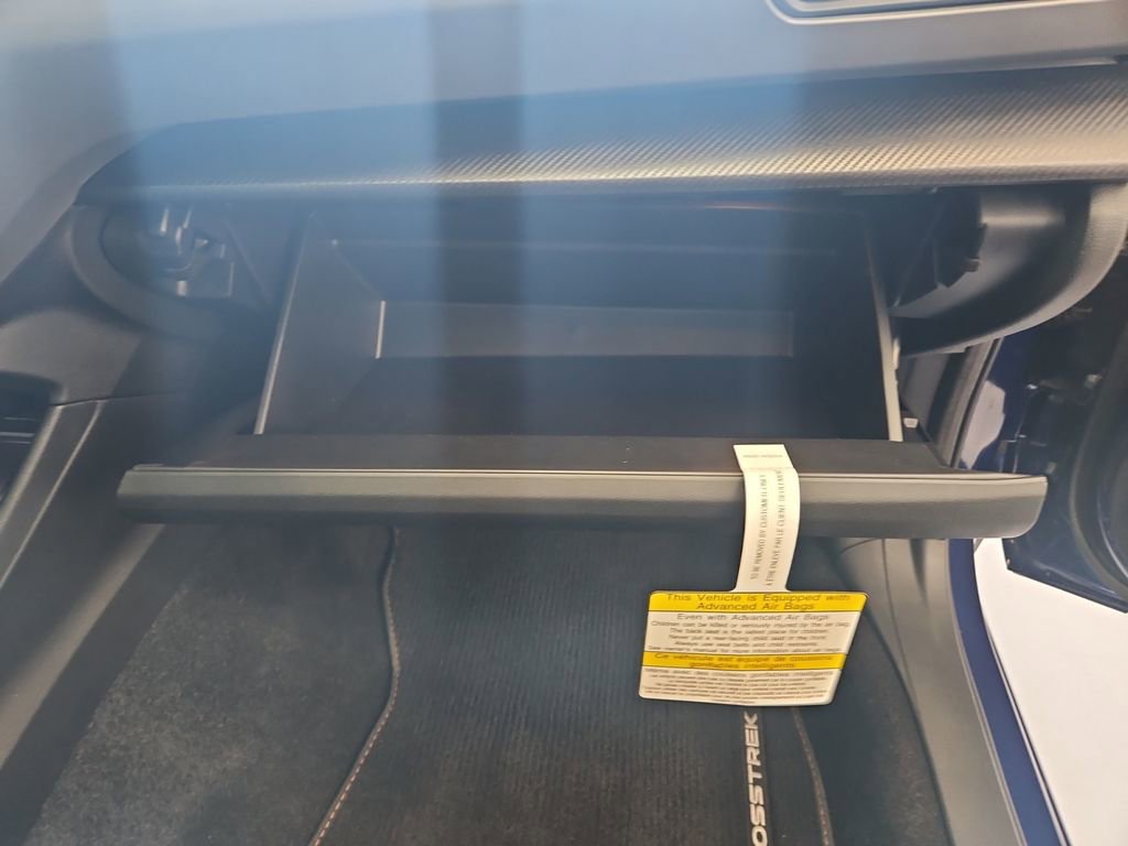 Used 2025 Subaru Crosstrek 2.5i Limited w/ Crosstrek Mirror Package image 24