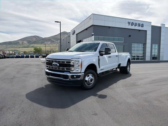 New 2026 Ford F350 XLT w/ 360-Degree Camera Package