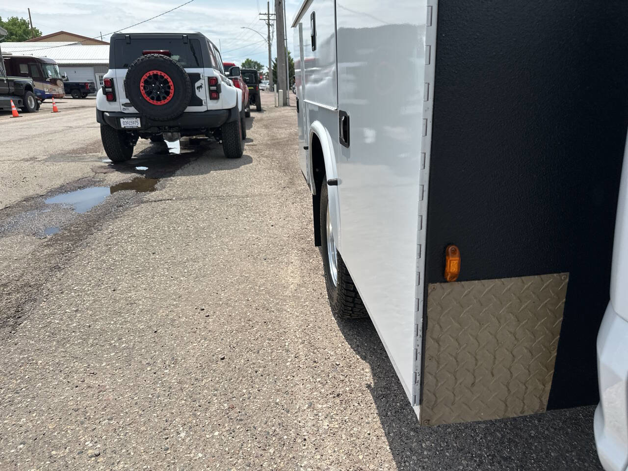 Used 2017 Ford F350 XL w/ Power Equipment Group image 31